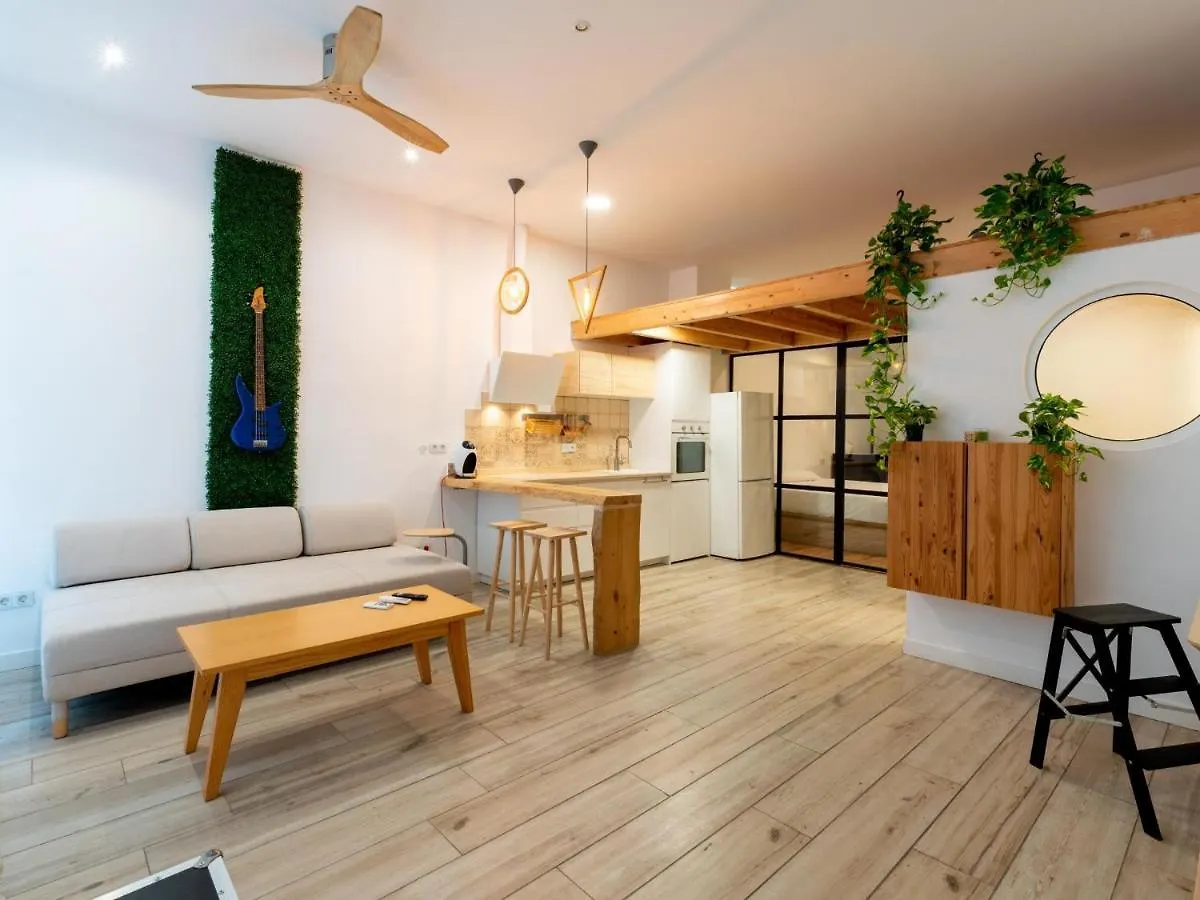 Holi-Rent Luis Montoto Apartment Seville