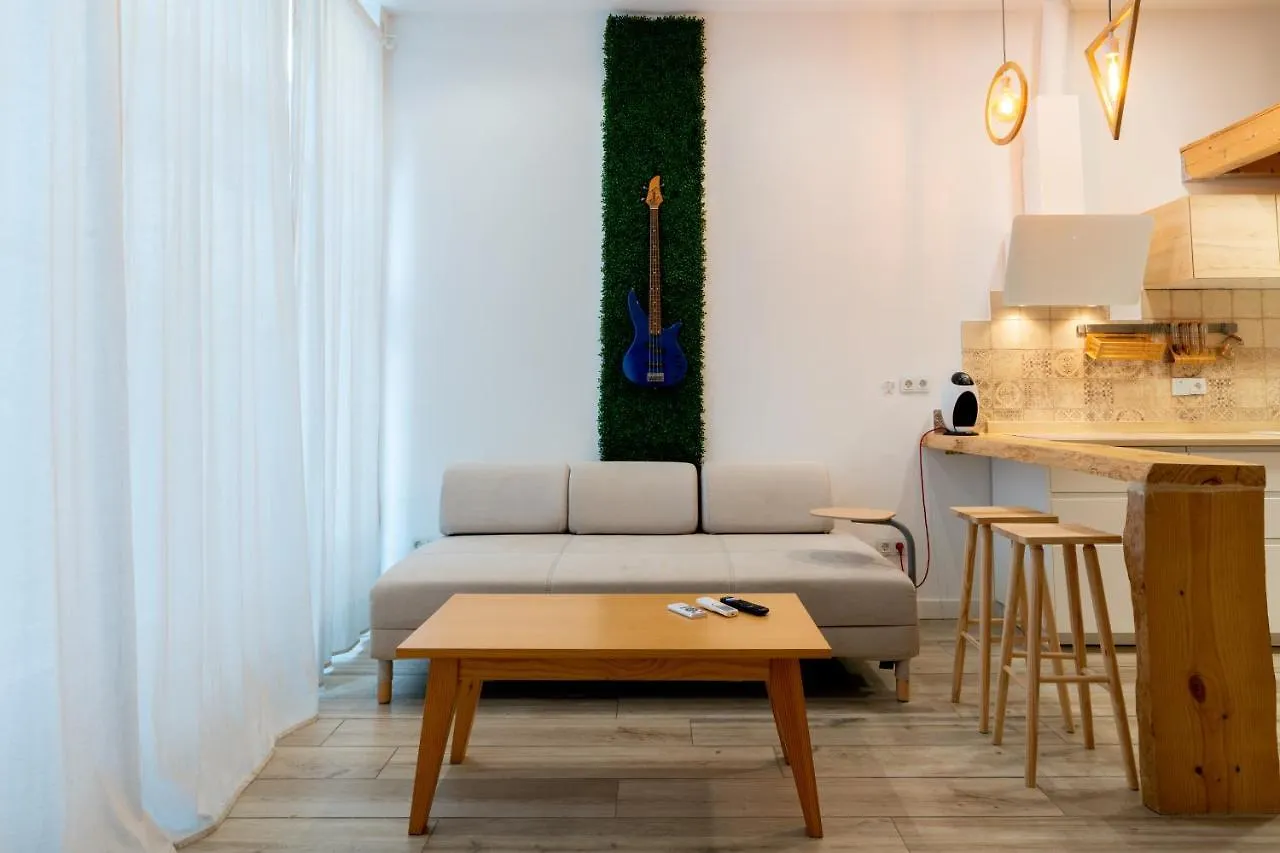 Holi-Rent Luis Montoto Apartment Seville Spain