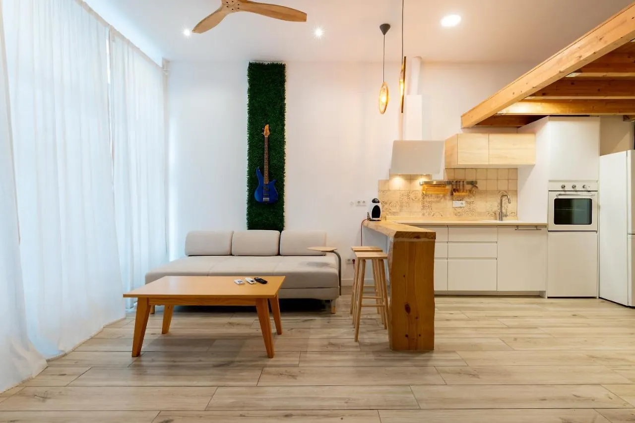 Holi-Rent Luis Montoto Apartment Seville 0*,  Spain