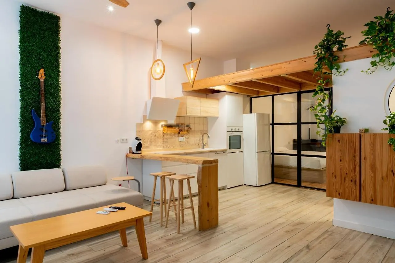 Holi-Rent Luis Montoto Apartment Seville
